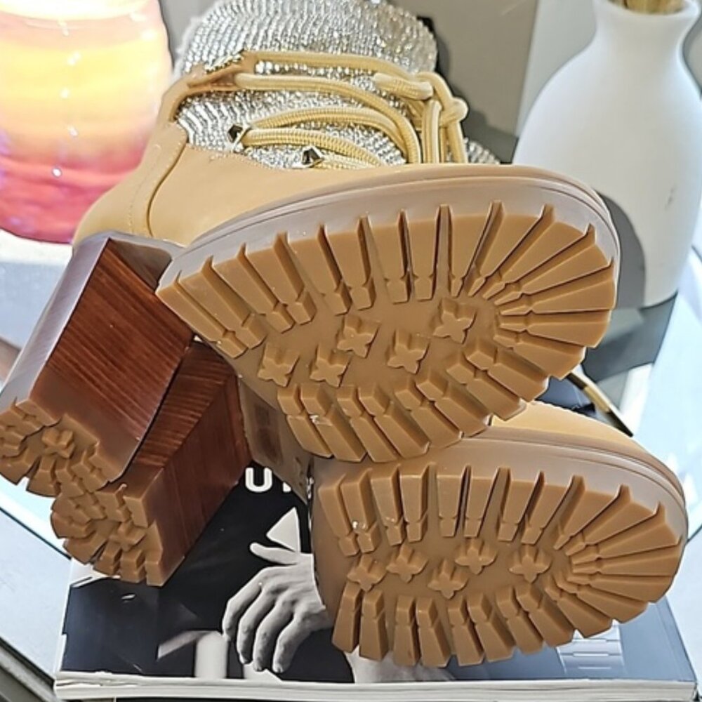 New Michael Kors Boots 7 - Picture 5 of 8